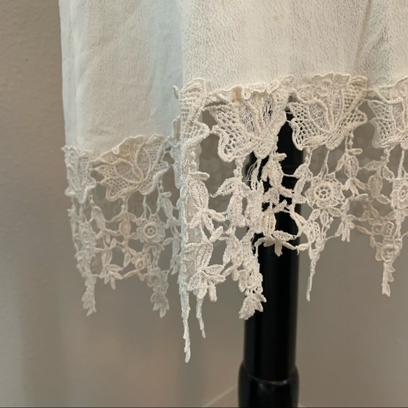 Vintage Lace Rayon Dress - Picture 4 of 8